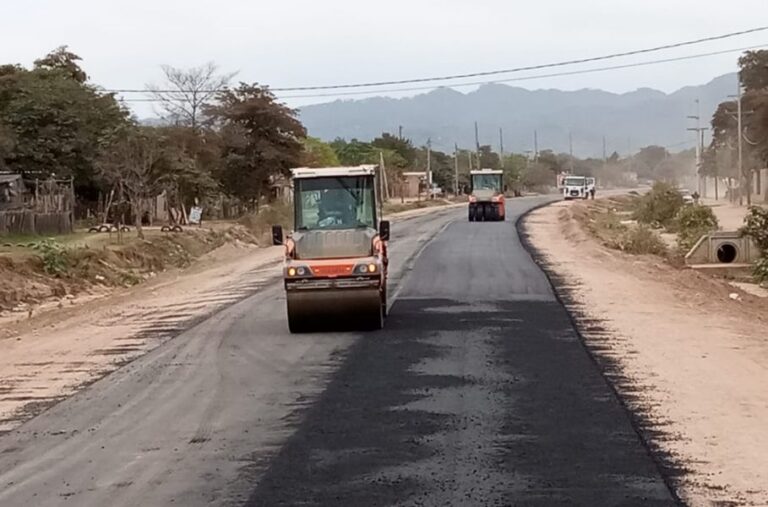 90913-la-provincia-completo-la-pavimentacion-de-24-kilometros-de-la-ruta-nacional-tartagal-tonono